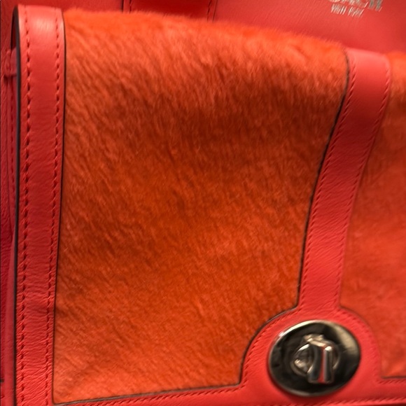 Coach Red Peach Satchel with Turnlock Closure and Tassel cowhide front - Picture 3 of 7